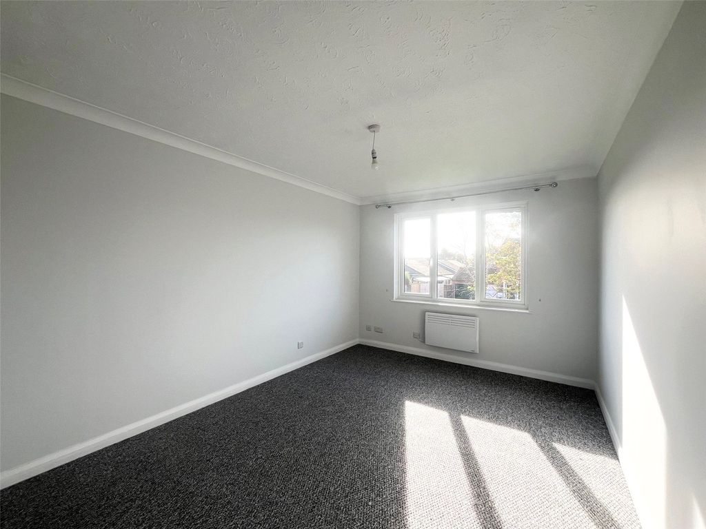 Property photo 3 of 8 Picture No. 08