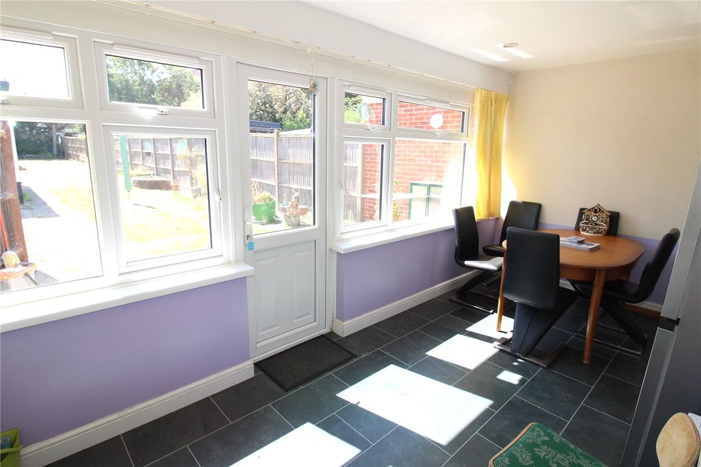 Property photo 3 of 14 Picture No. 05