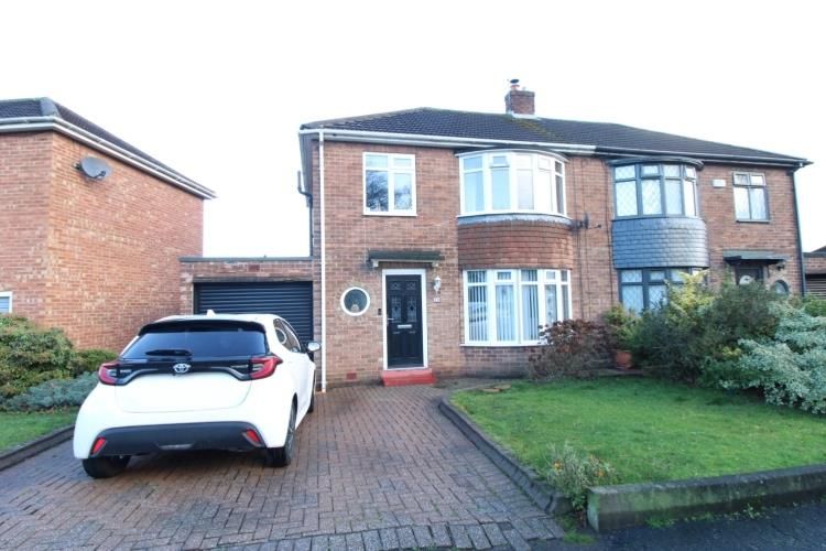 Property photo 1 of 10 92 Langdon1