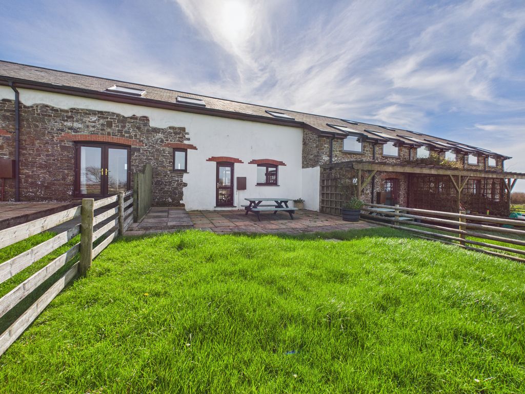 Property photo 2 of 16