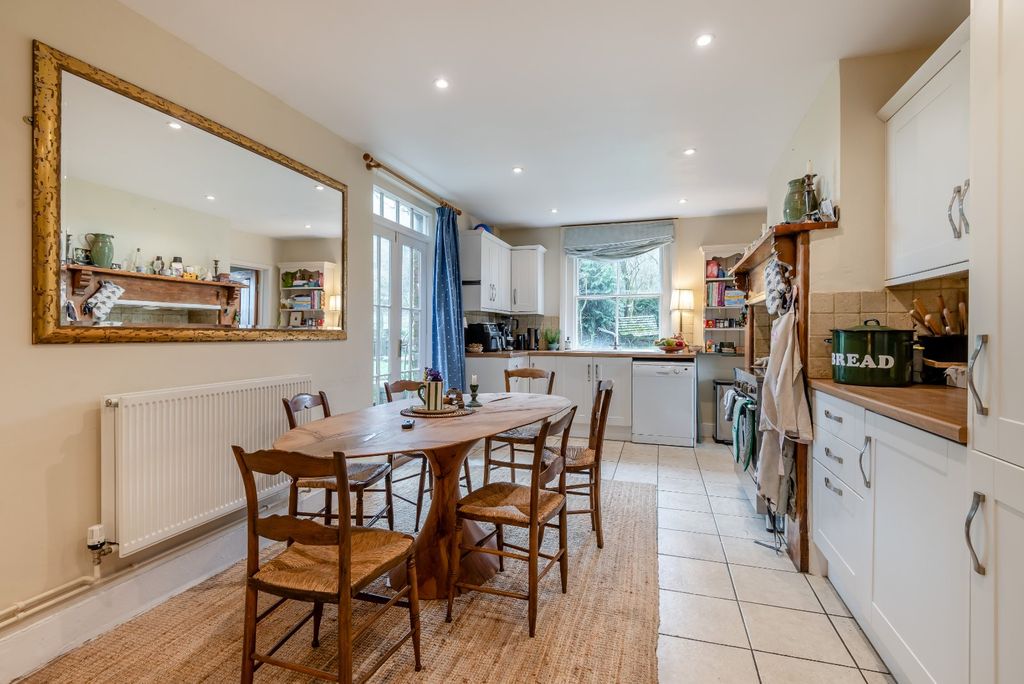 Property photo 3 of 16 Picture No. 05