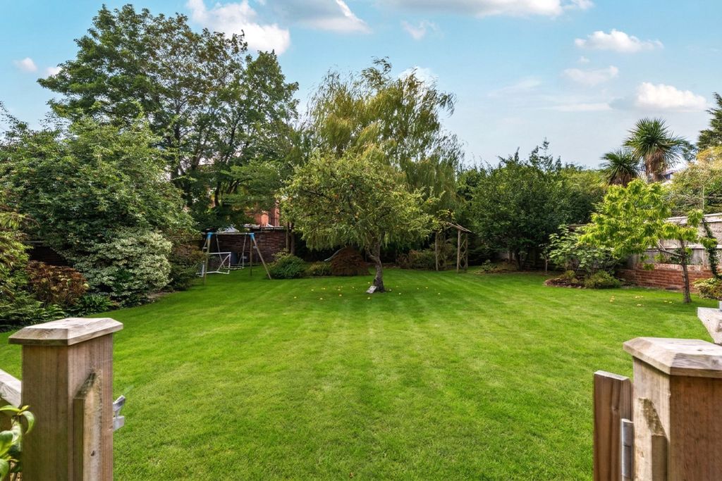 Property photo 3 of 23 Picture No. 55