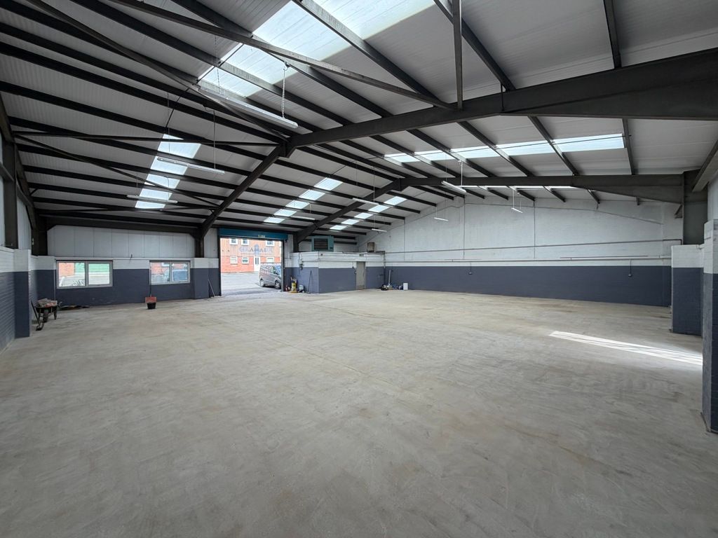 Property photo 3 of 7 Photo 5