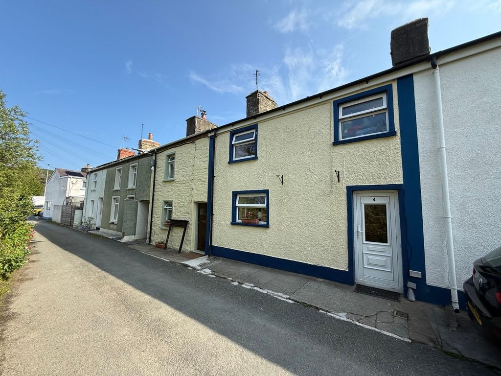 Property photo 1 of 33