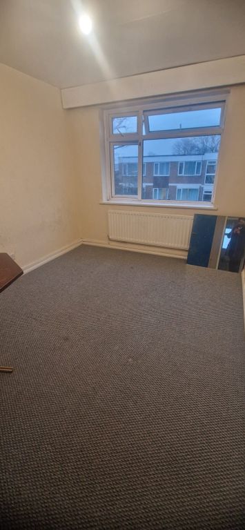 Property photo 2 of 6 Gallery