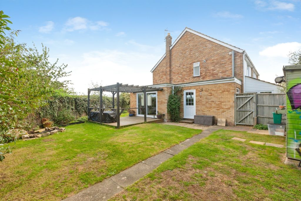 Property photo 3 of 28