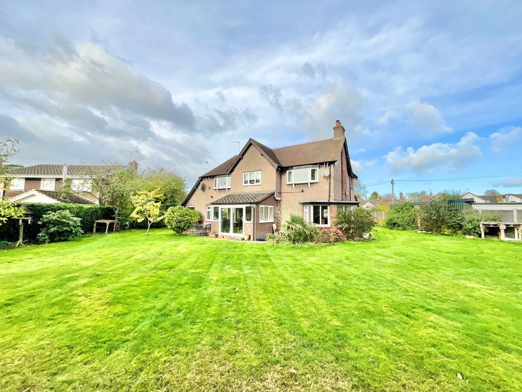 Property photo 1 of 36