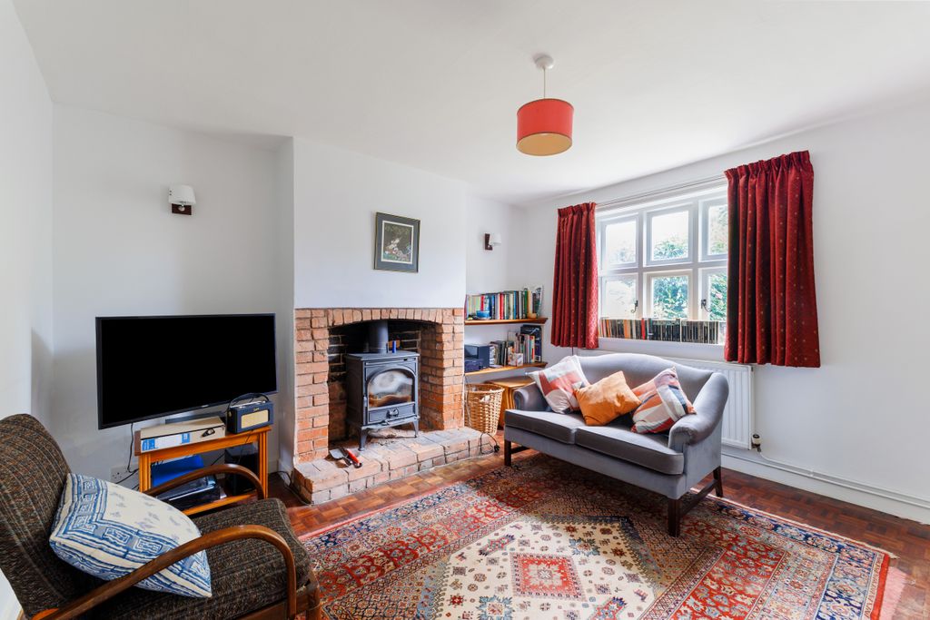 Property photo 3 of 10