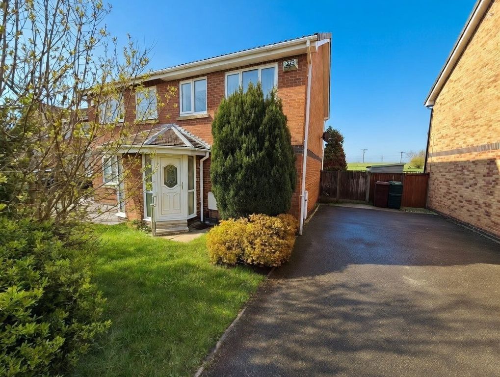 Property photo 1 of 11