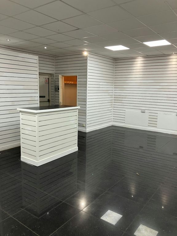 Property photo 2 of 2 U18 Market Place - Internal.Jpg