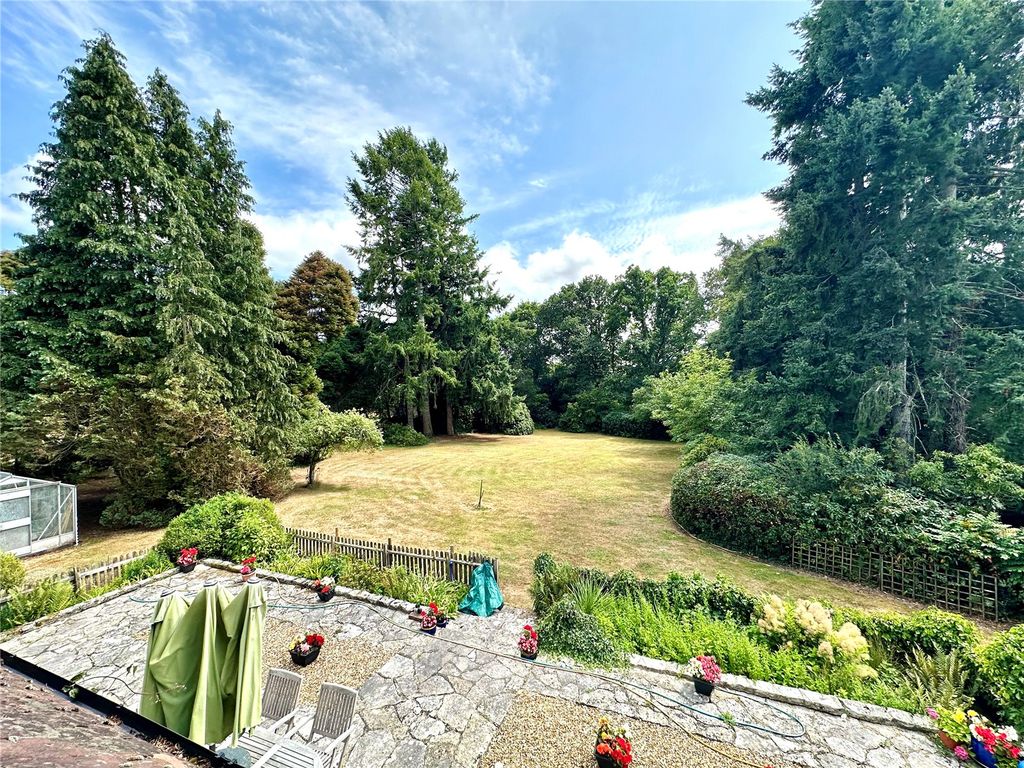Property photo 3 of 18 Picture No. 16