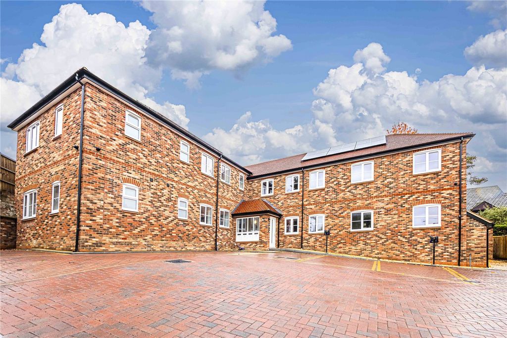 Property photo 1 of 10 Picture No. 16