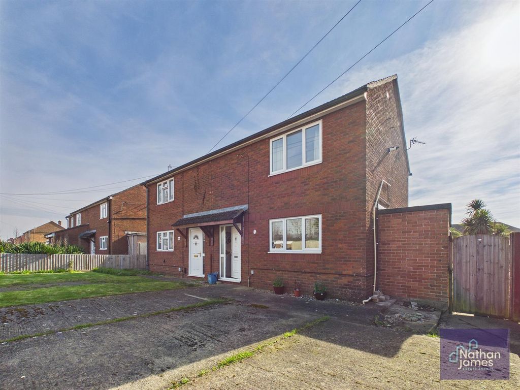 Property photo 1 of 12 Front