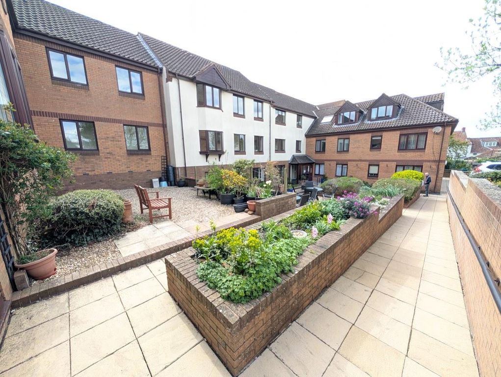 Additional image 12 of 2 bed flat for saleMidland Way, Thornbury, Bristol BS35