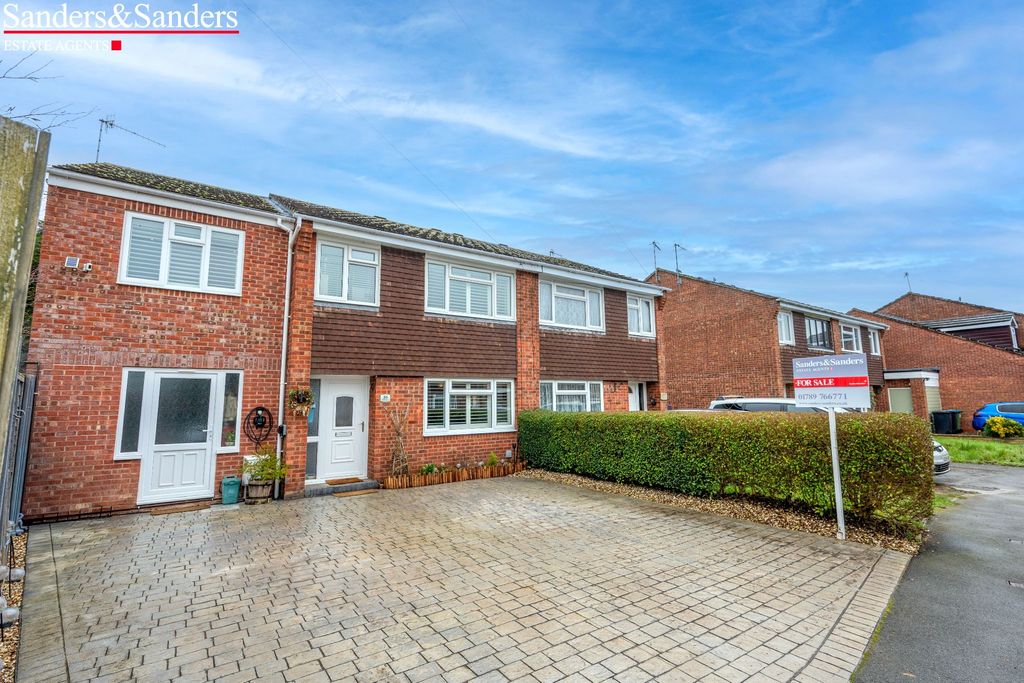 Property photo 1 of 34 Photograph 1