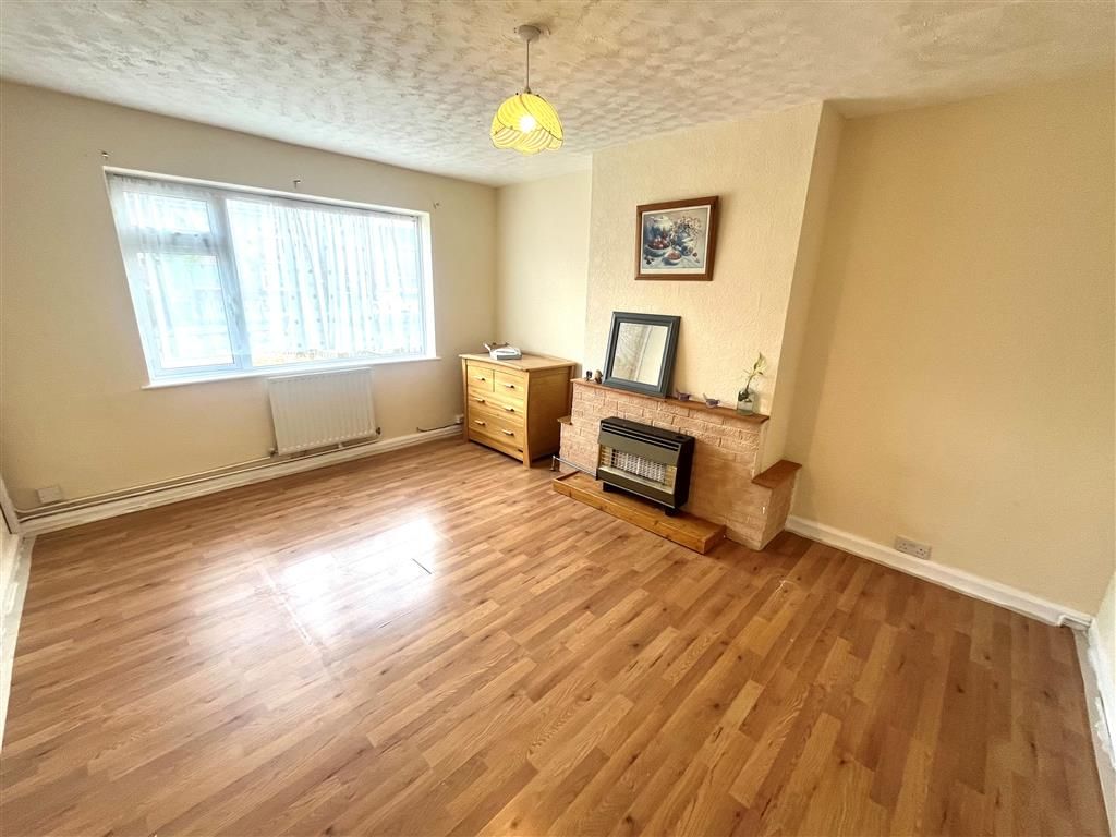 Property photo 2 of 14 Image