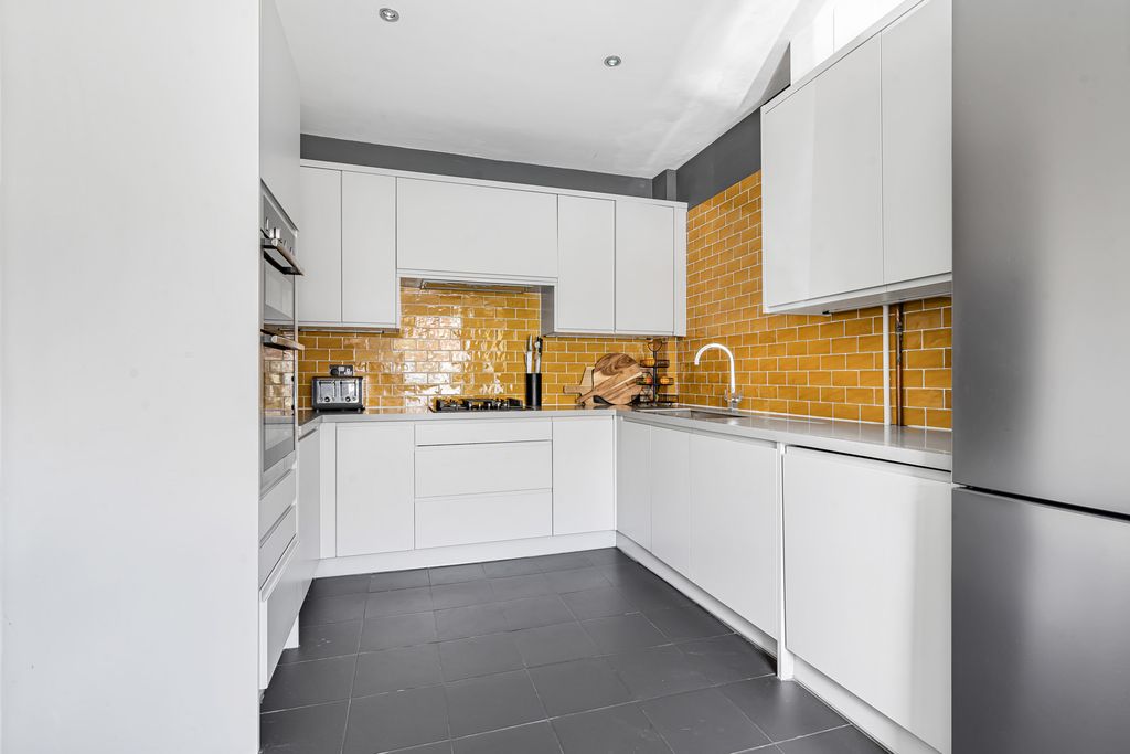 Property photo 2 of 12 19_87859