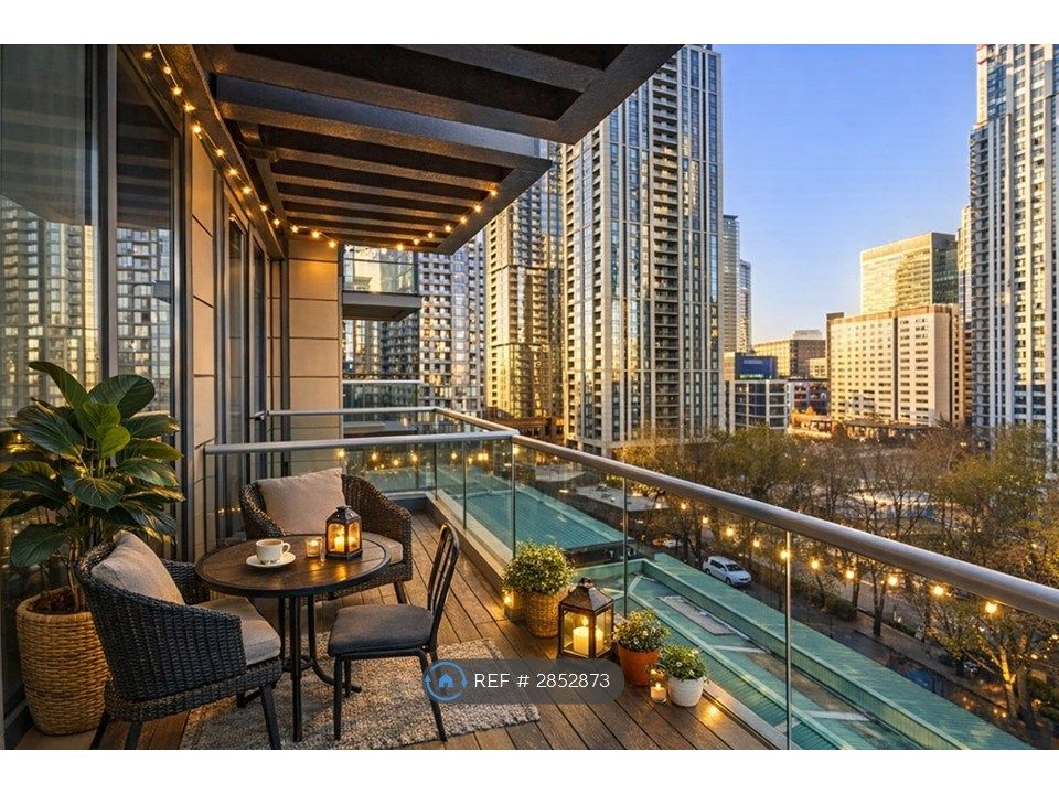 Property photo 2 of 12 Balconies