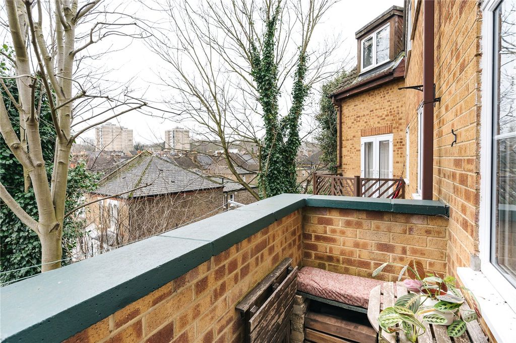 Property photo 3 of 14 Picture No. 13