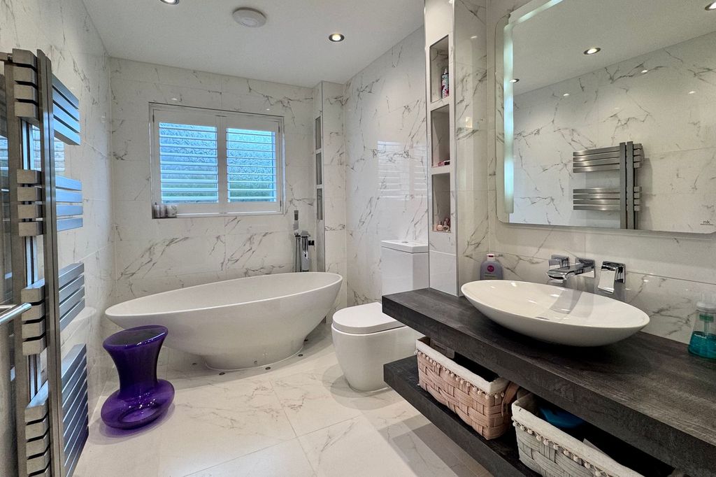 Additional image 23 of 5 bed detached house for saleScotty Brook Crescent, Glossop SK13