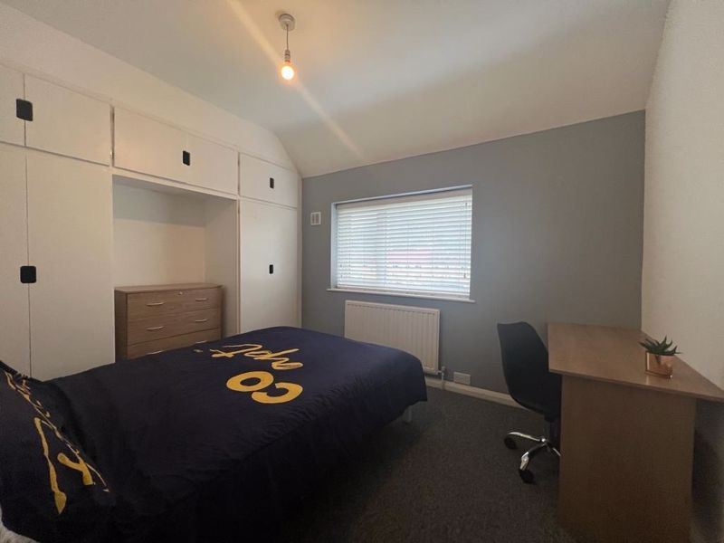 Property photo 2 of 12 Photo 12