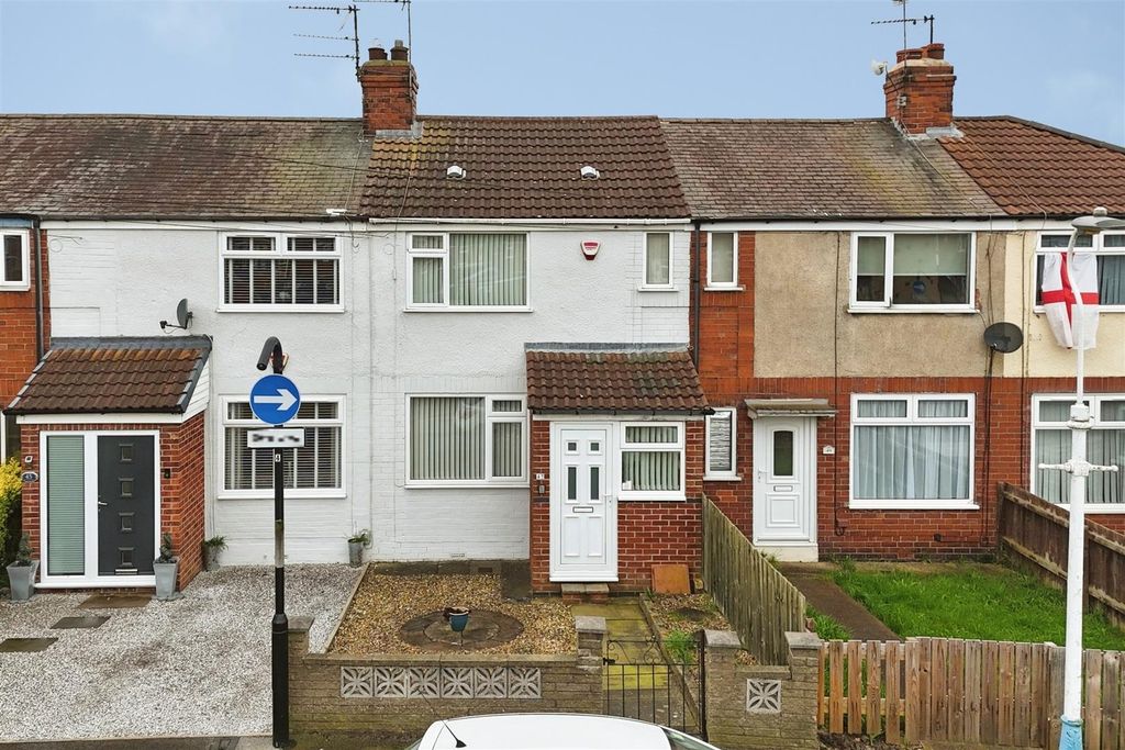 Property photo 1 of 10 Front External