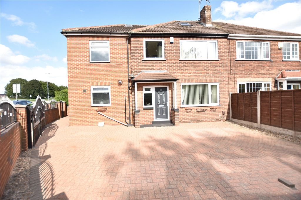 Property photo 1 of 27 Picture No. 03