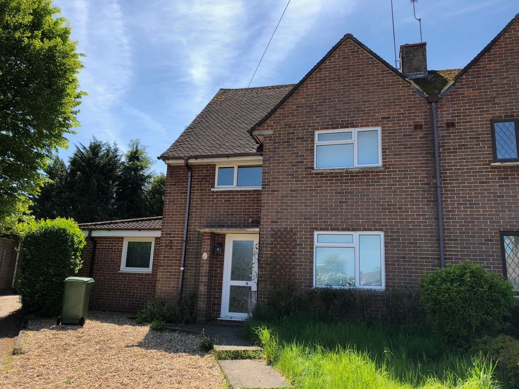 Property photo 1 of 8