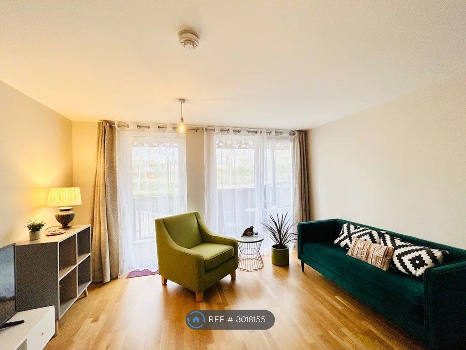 Property photo 1 of 25