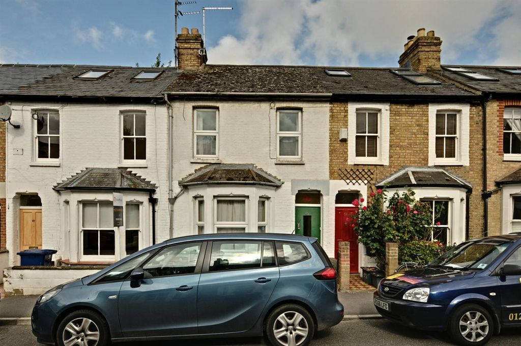 Property photo 1 of 6