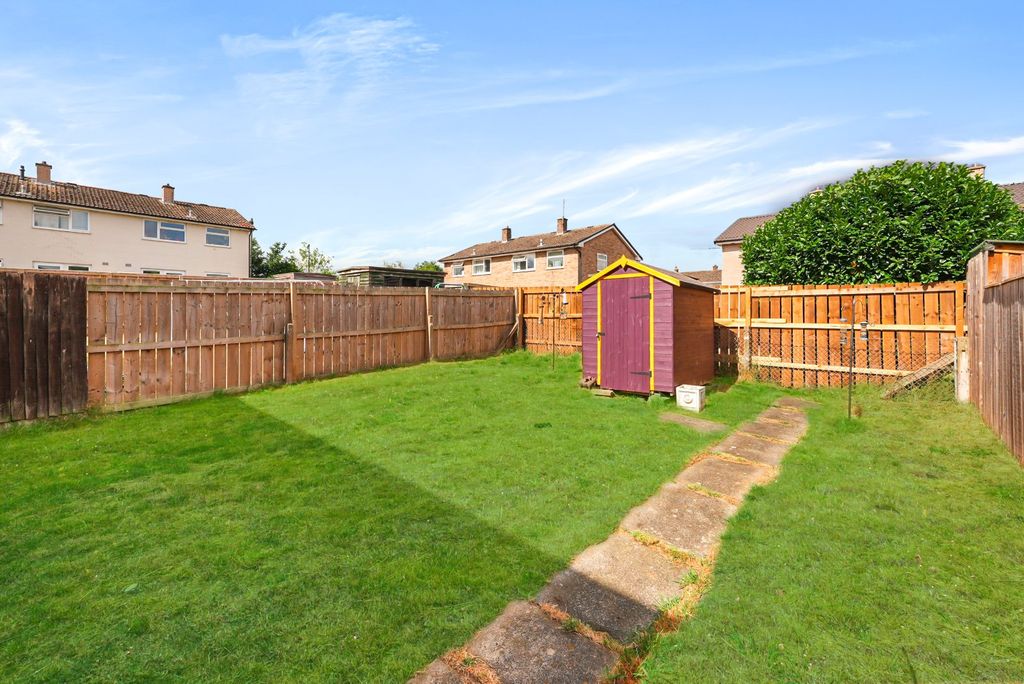 Property photo 2 of 14 Picture No. 16