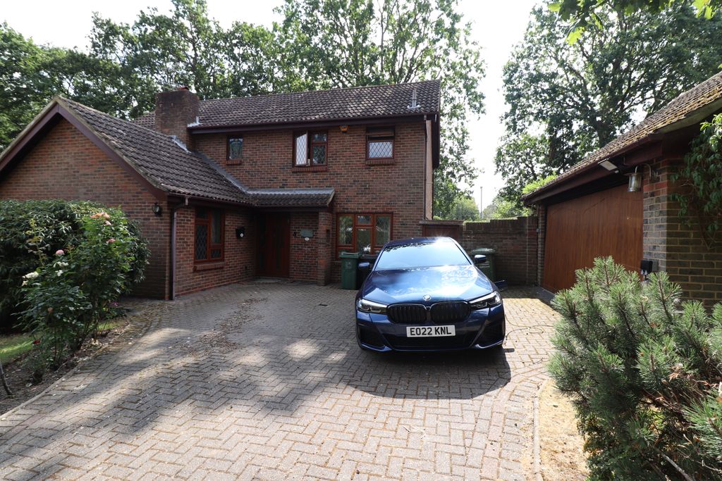 Property photo 1 of 21