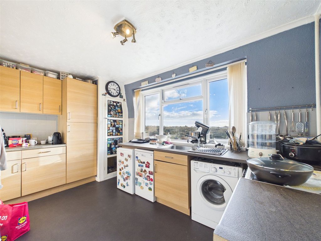 Property photo 2 of 8 Picture No. 03