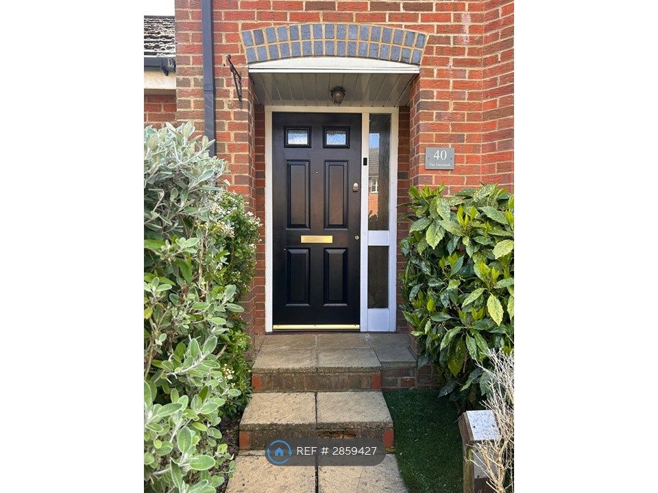 Property photo 1 of 11 Front Door