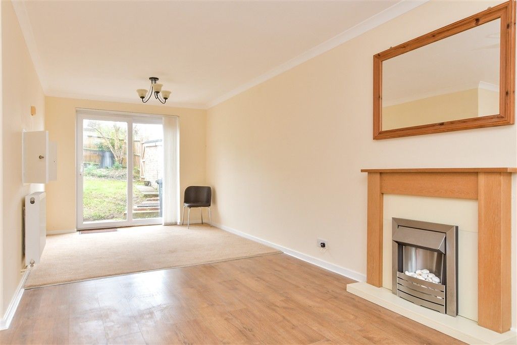 Property photo 3 of 11 Internal Feature
