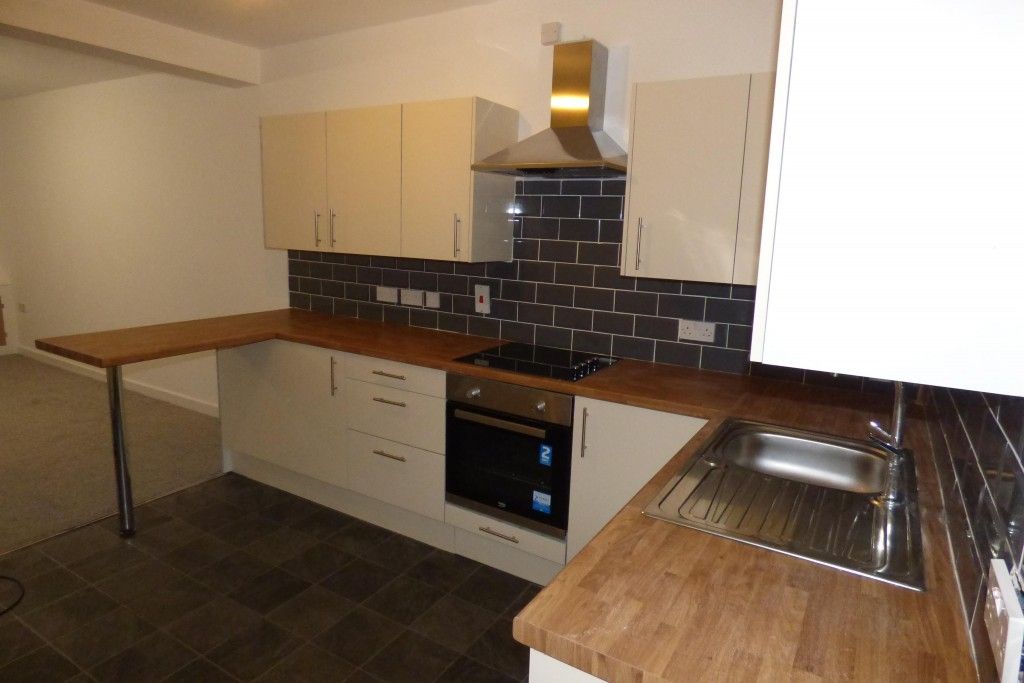 Property photo 3 of 7 Open Plan Living Room & Kitchen