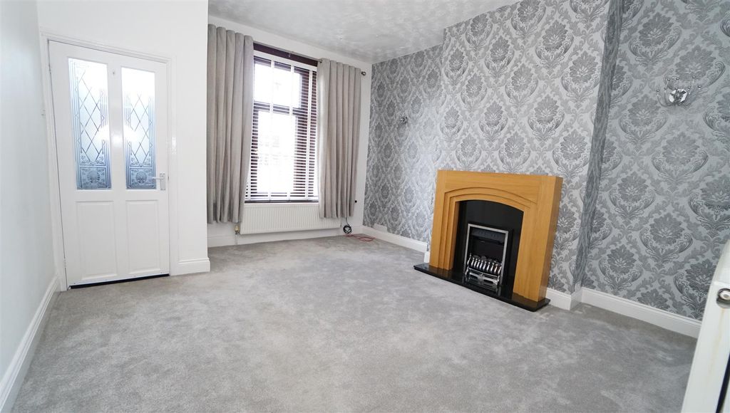 Property photo 2 of 17 Dsc01288.Jpg