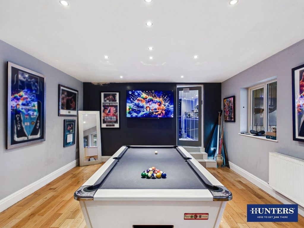 Property photo 3 of 40 Games Room