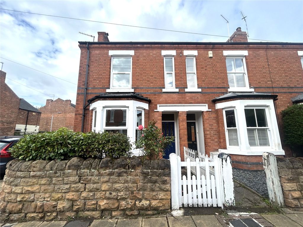 Property photo 1 of 17 Picture No. 02