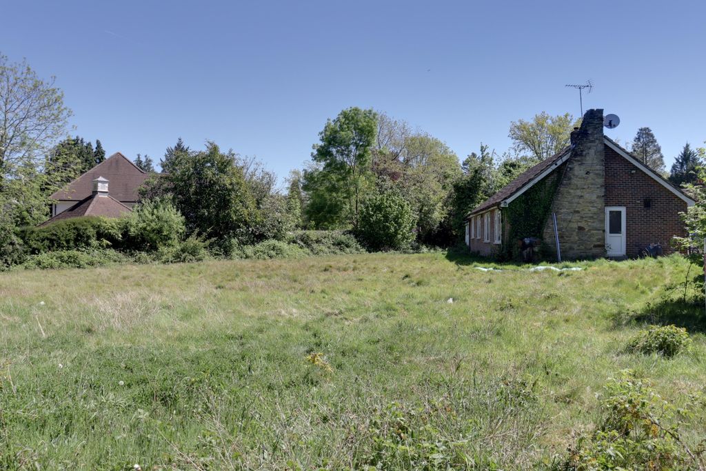Property photo 3 of 6 Img_5359-Img_5361