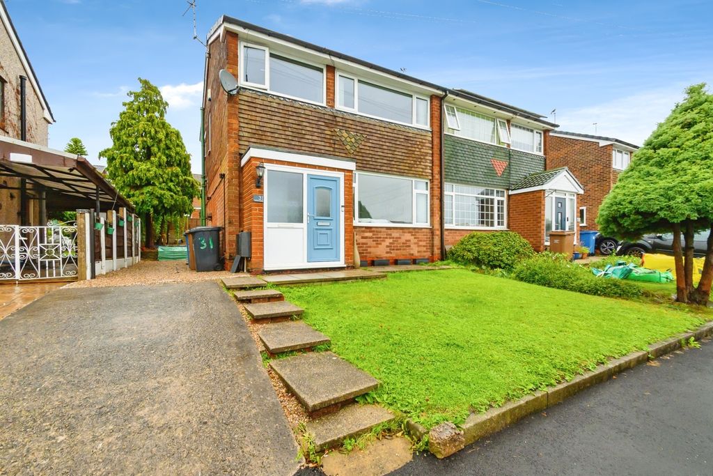 Property photo 1 of 17 Front