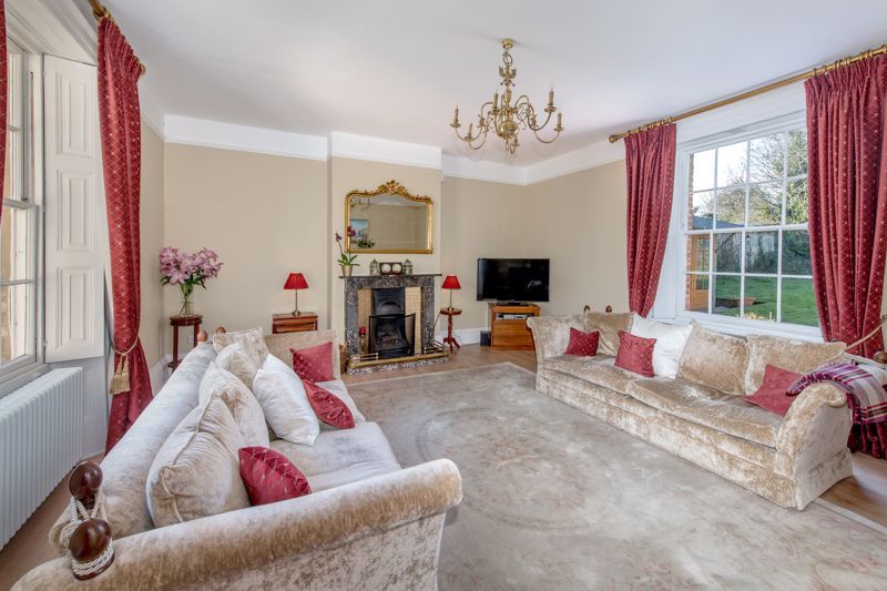 Property photo 2 of 23 Drawing Room