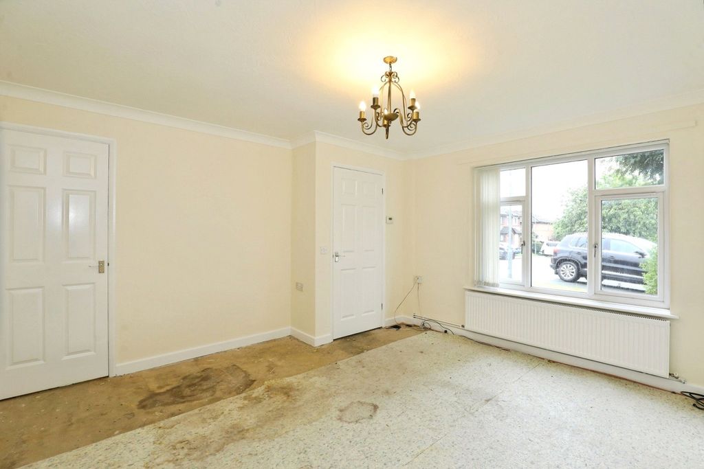 Property photo 3 of 21 Pbox-Img.Jpg