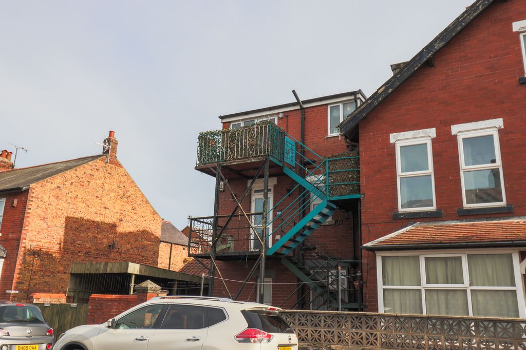 Additional image 11 of 1 bed flat for saleStation Avenue, Filey YO14