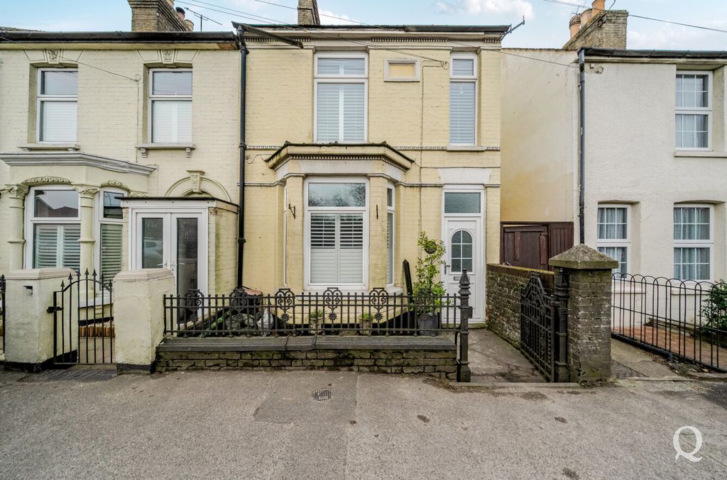 Property photo 1 of 22 Fa1d1Aee-9611-48d...