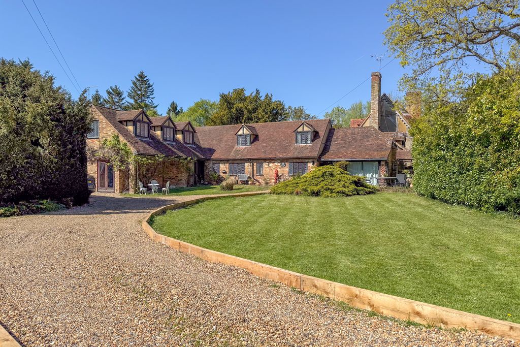 Property photo 1 of 29