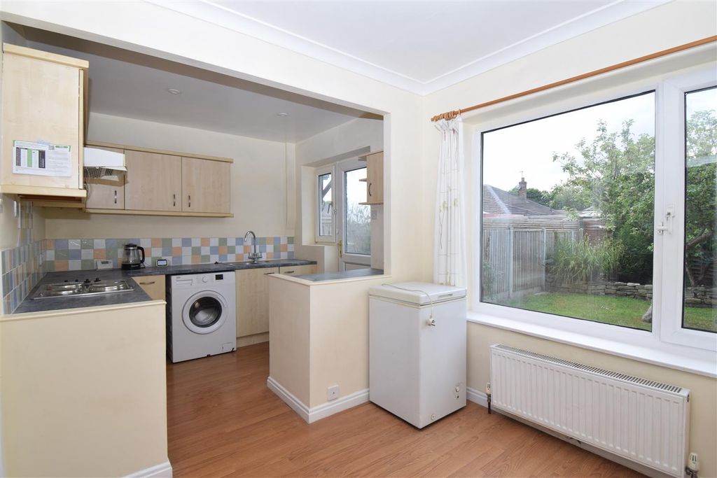 Property photo 3 of 15 Kitchen/Diner