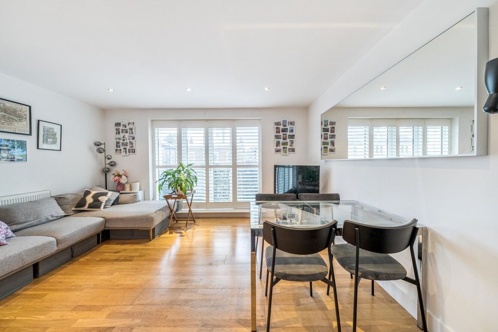 Property photo 2 of 15 Picture No. 08