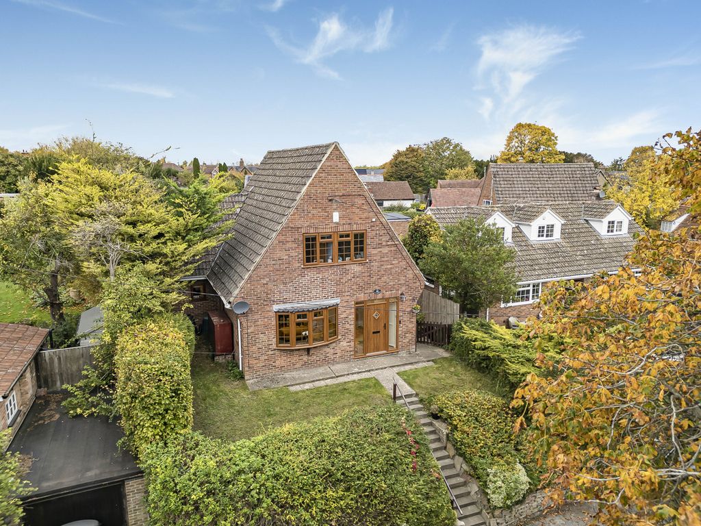 Property photo 1 of 24