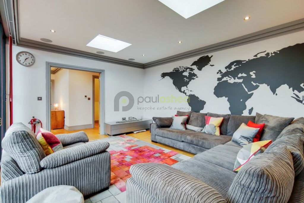 Property photo 3 of 15 7